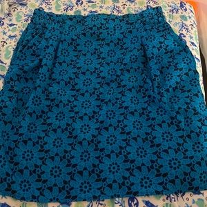 NWOT Miami skirt with pockets!!